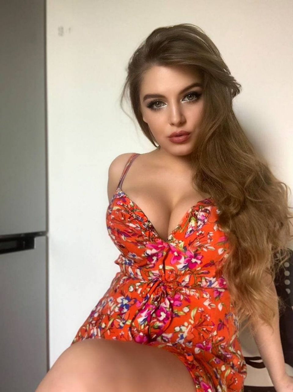 Лера - Интим салон Санкт-Петербурга +7(981)155-42-85