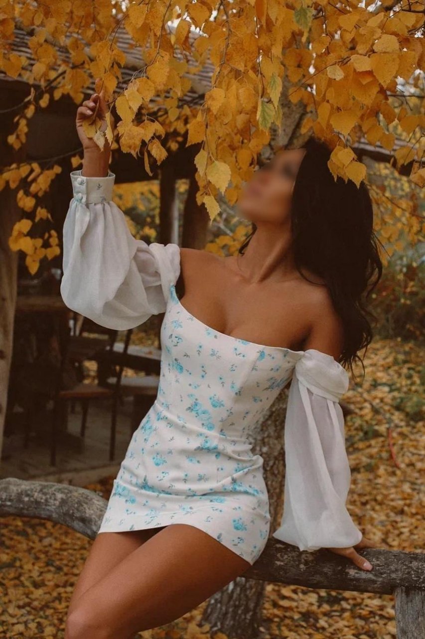 Элен - Проститутка Санкт-Петербурга +7(981)155-42-85 